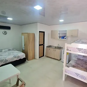  Inn El Con Cocina